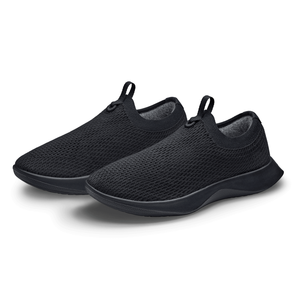Allbirds M Tree Dasher Relay Freizeitschuhe in SCHWARZ